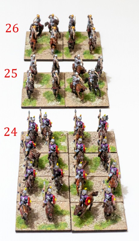 Late_Imperial_Roman_08.jpg (555.63 KiB) 5005 mal betrachtet 24. Equites Illyriciani, Reg LH (O). 25. Equites sagittarii, Reg LH (F). 26. Equites sagittarii indigenae, Irr LH (F).
