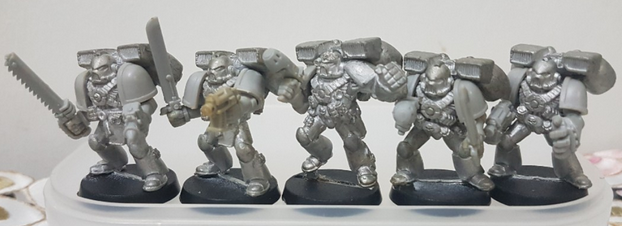 warhammer 40k 2nd edition assault marines.png